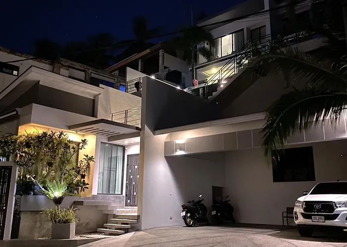 Twin Villas Seaview Kata